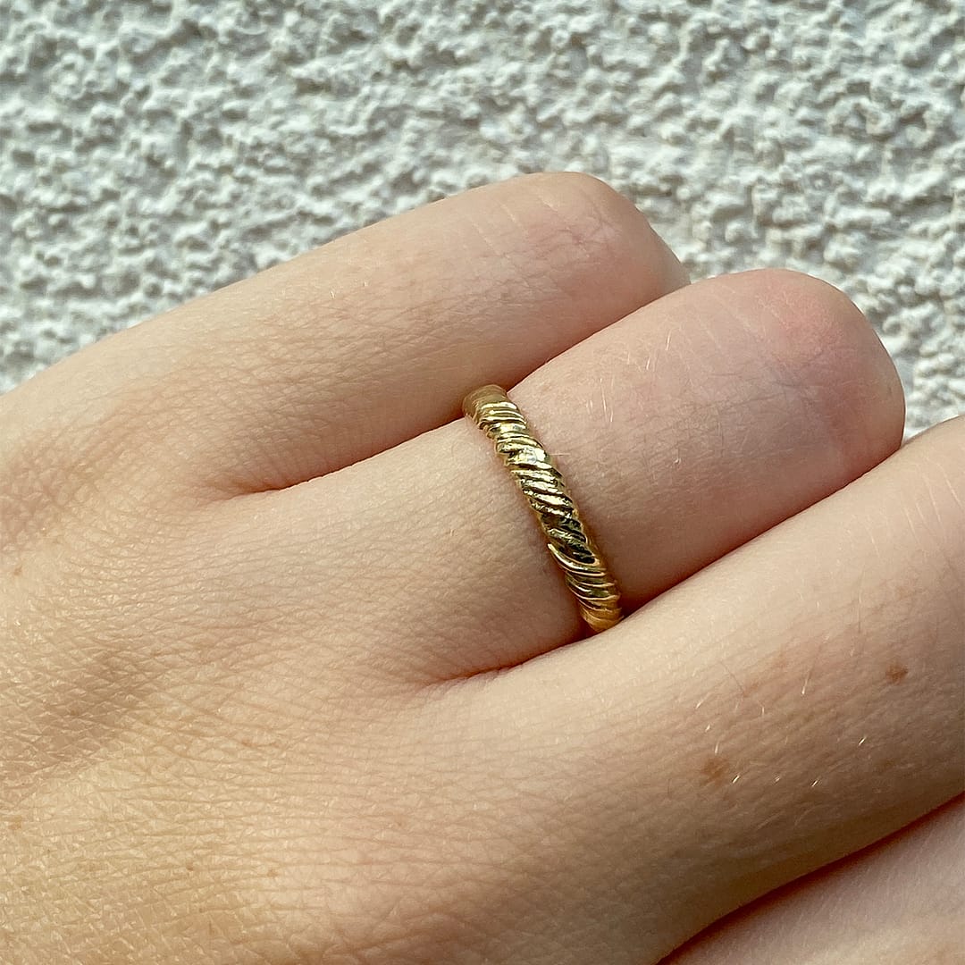 Solid wedding band hotsell